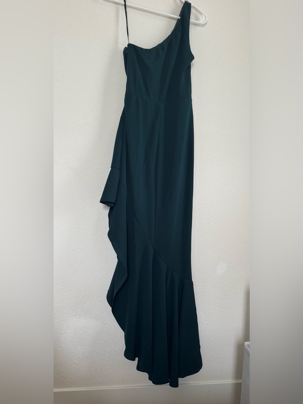 Lulu's One-Shoulder Emerald Green Ruffle Gown